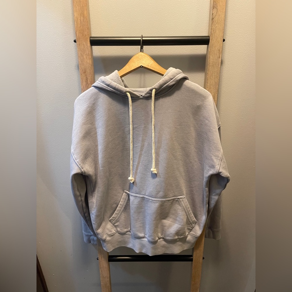 Oversized Hoodie. Grey-blues Size: Medium.